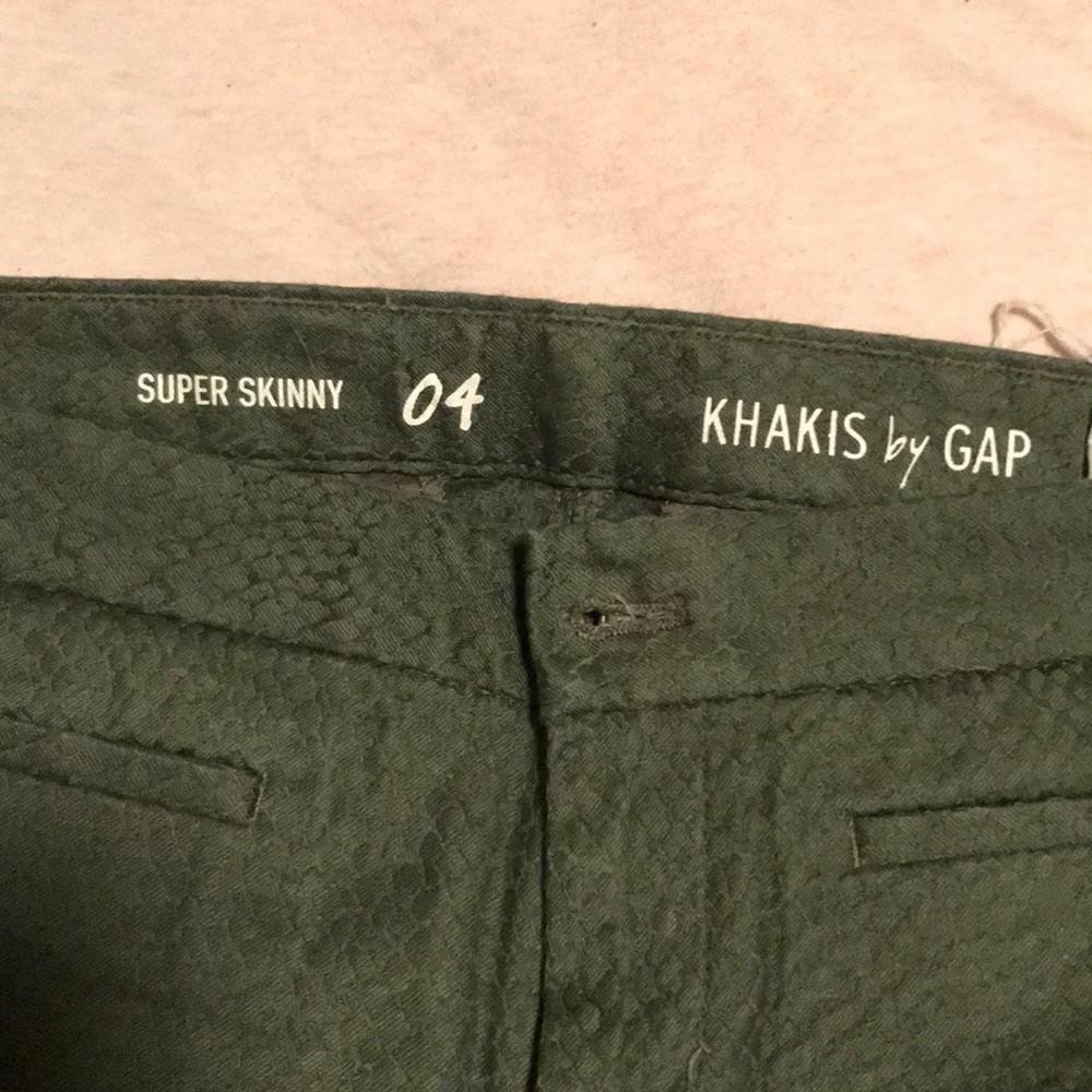 Skinny pants with stretch,  khakis